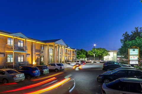 Adelaide Inn - Hotel Accommodation 0