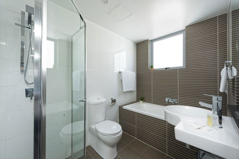 Astra Apartments North Sydney - Hotel Accommodation 1