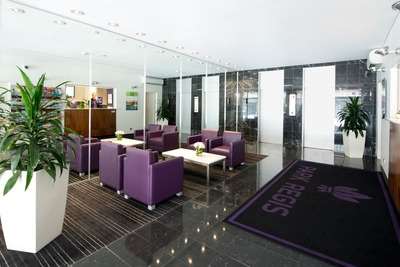 Park Regis Concierge Apartments - Hotel Accommodation 2