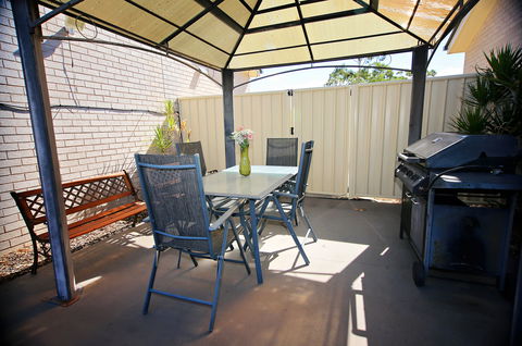 Roma Inland Motor Inn - Hotel Accommodation 1