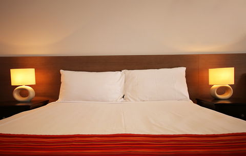 Roma Inland Motor Inn - Hotel Accommodation 2