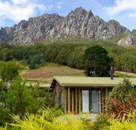 Silver Ridge Retreat - Hotel Accommodation