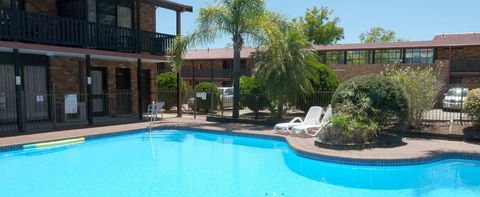 Maclin Lodge - Hotel Accommodation 1