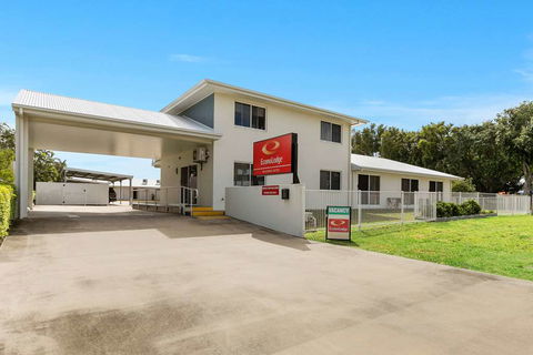 Econo Lodge Beachside - Hotel Accommodation 2