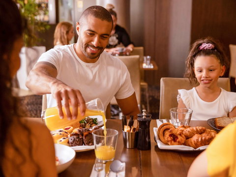 Novotel Sydney Parramatta - Hotel Accommodation 12