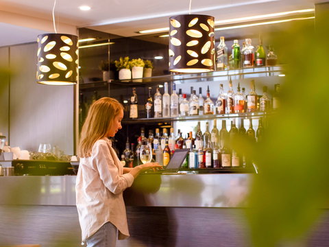 Novotel Sydney Parramatta - Hotel Accommodation 15