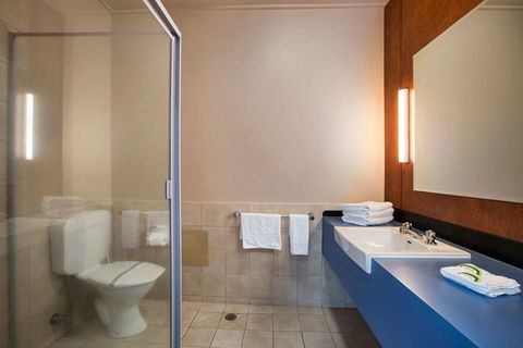 Burvale Hotel - Hotel Accommodation 2