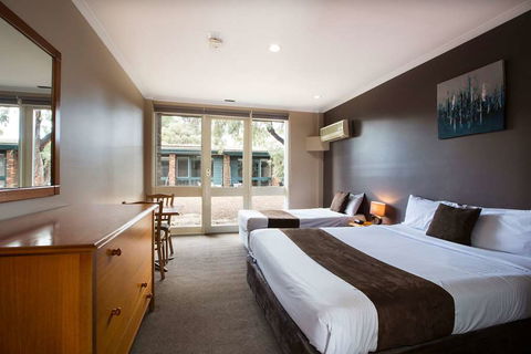 Burvale Hotel - Hotel Accommodation 7