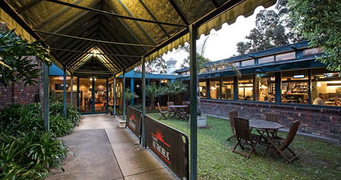 Burvale Hotel - Hotel Accommodation 8