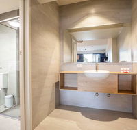 Nightcap at Manhattan Hotel - Hotel Accommodation