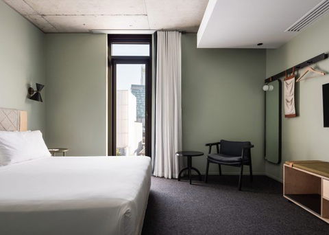 Alex Hotel, Perth - Hotel Accommodation 6