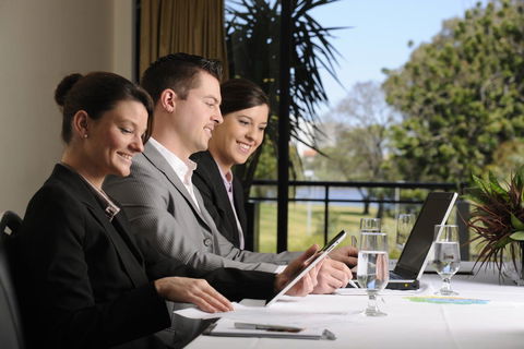 Assured Ascot Quays Apartment Hotel - Hotel Accommodation 4