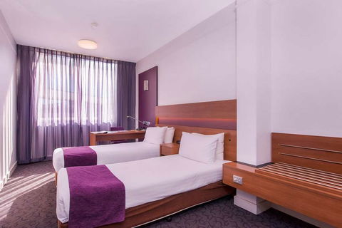 Quality Hotel Ambassador Perth - Hotel Accommodation 3