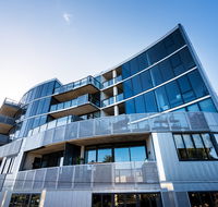 Anchorage Apartments Hampton - Hotel Accommodation