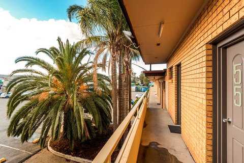 Boomerang Hotel - Hotel Accommodation 2