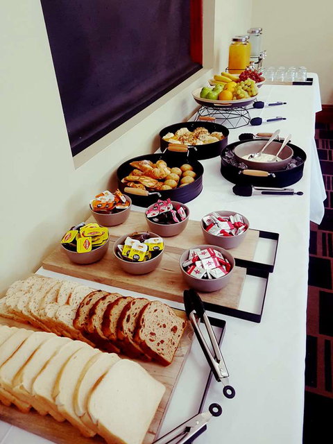 Boomerang Hotel - Hotel Accommodation 12