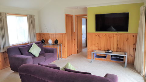 Golden Heritage Motor Inn & Cottages - Hotel Accommodation 2