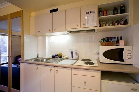 Capital Executive Apt Hotel Canberra - Hotel Accommodation 9