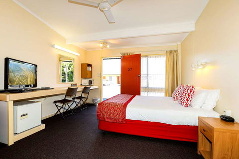 Comfort Inn Premier Coffs Harbour - Hotel Accommodation 2