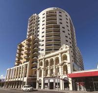 Adina Apartment Hotel Barrack Plaza - Hotel Accommodation