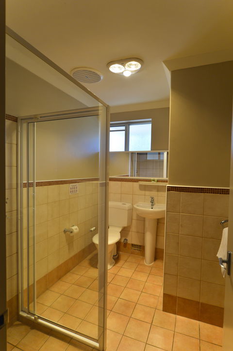 Wattle Grove Motel - Hotel Accommodation 3