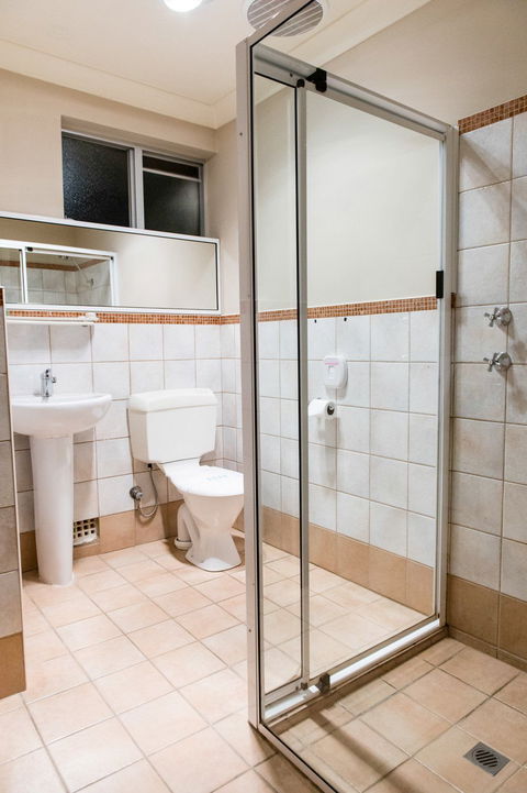 Wattle Grove Motel - Hotel Accommodation 7
