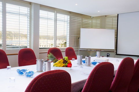 Metro Mirage Hotel Newport - Hotel Accommodation 10