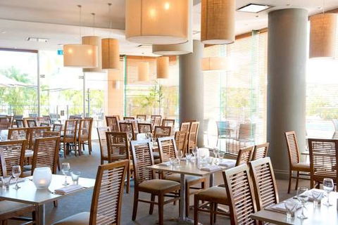 Mantra on the Esplanade - Hotel Accommodation 4