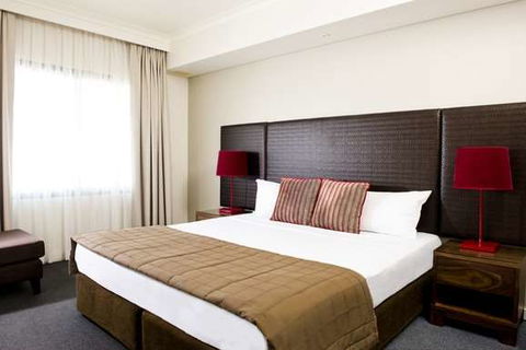 Mantra on the Esplanade - Hotel Accommodation 7