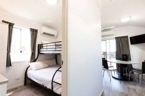 Hotel Settlers - Hotel Accommodation 9