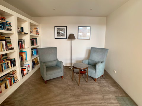 Astra Apartments Brisbane - Hotel Accommodation 2