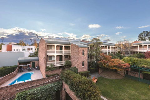 Adina Serviced Apts Canberra Kingston - Hotel Accommodation 1