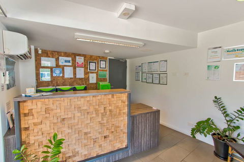Mackay Oceanside Central Hotel - Hotel Accommodation 2