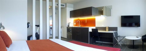Abode Woden - Hotel Accommodation 1