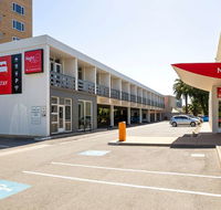 Watermark Glenelg - Hotel Accommodation
