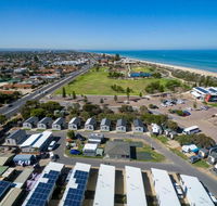 Discovery Parks Adelaide Beachfront - Hotel Accommodation