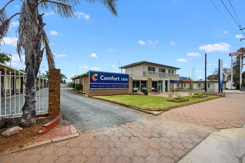 Comfort Inn Flinders On Main - Hotel Accommodation 0