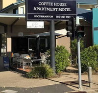 The Coffee House Apartments  Bistro - Hotel Accommodation