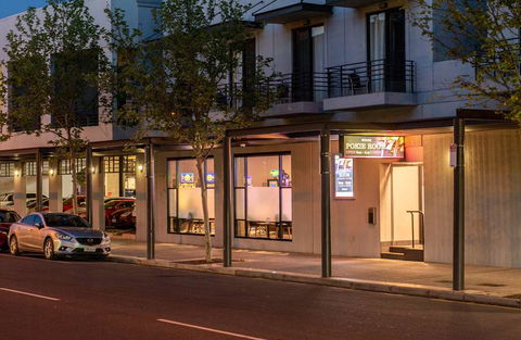 Mawson Lakes Hotel - Hotel Accommodation 0