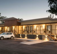 New Crossing Place Motel - Hotel Accommodation