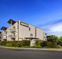 Quest Singleton - Hotel Accommodation