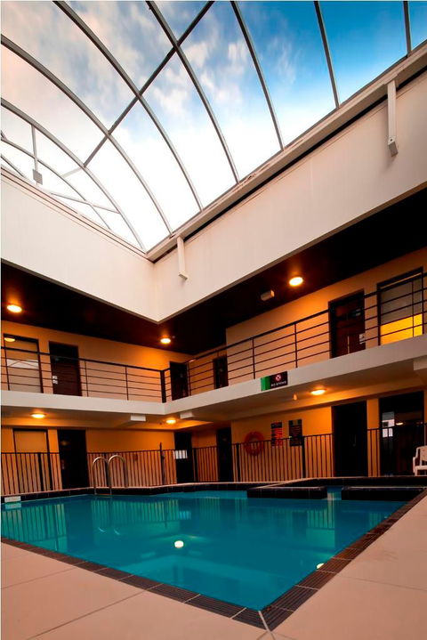 Cambridge Hotel Sydney - Hotel Accommodation 2
