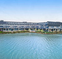 Mercure Melbourne Caroline Springs - Hotel Accommodation