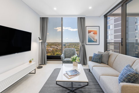 Meriton Suites George St - Hotel Accommodation 6