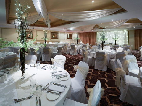 Grand Mercure The Hills Lodge - Hotel Accommodation 6