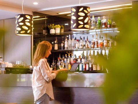 Novotel Sydney Parramatta - Hotel Accommodation 15