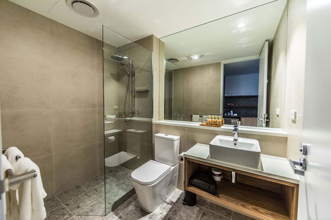 The Remington Orange - Hotel Accommodation 5