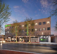 Holiday Inn Dandenong - Hotel Accommodation
