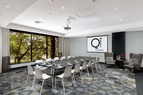 QT Canberra - Hotel Accommodation 8