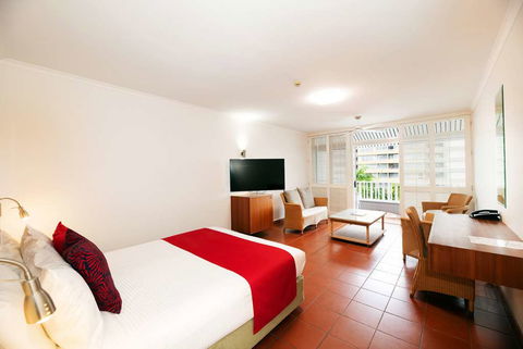 Ramada By Wyndham Cairns City Centre - Hotel Accommodation 5